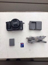 OLYMPUS PEN E-P5 COLOR BLACK WITH PANASONIC 25MM F1.7 G ASPH LENS