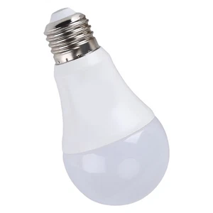 Dusk To Dawn Light Bulb EECOO 7W Smart Sensor LED Bulbs Built In Photosenso KIT