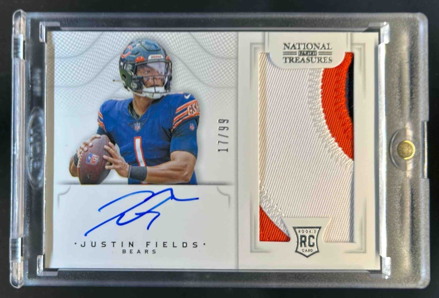 2021 National Treasures Justin Fields Crossover Rookie Patch Auto RC #17/99