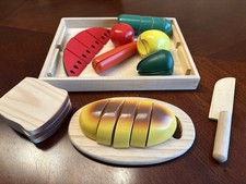 Wooden Pretend Play Food Cutting Set Ages 3-7