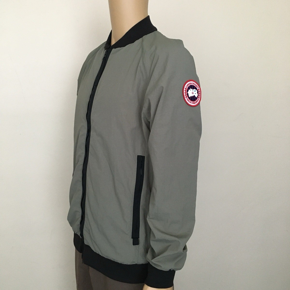 Canada Goose Faber Bomber Men's Jacket Sagebrush Size Extra Small