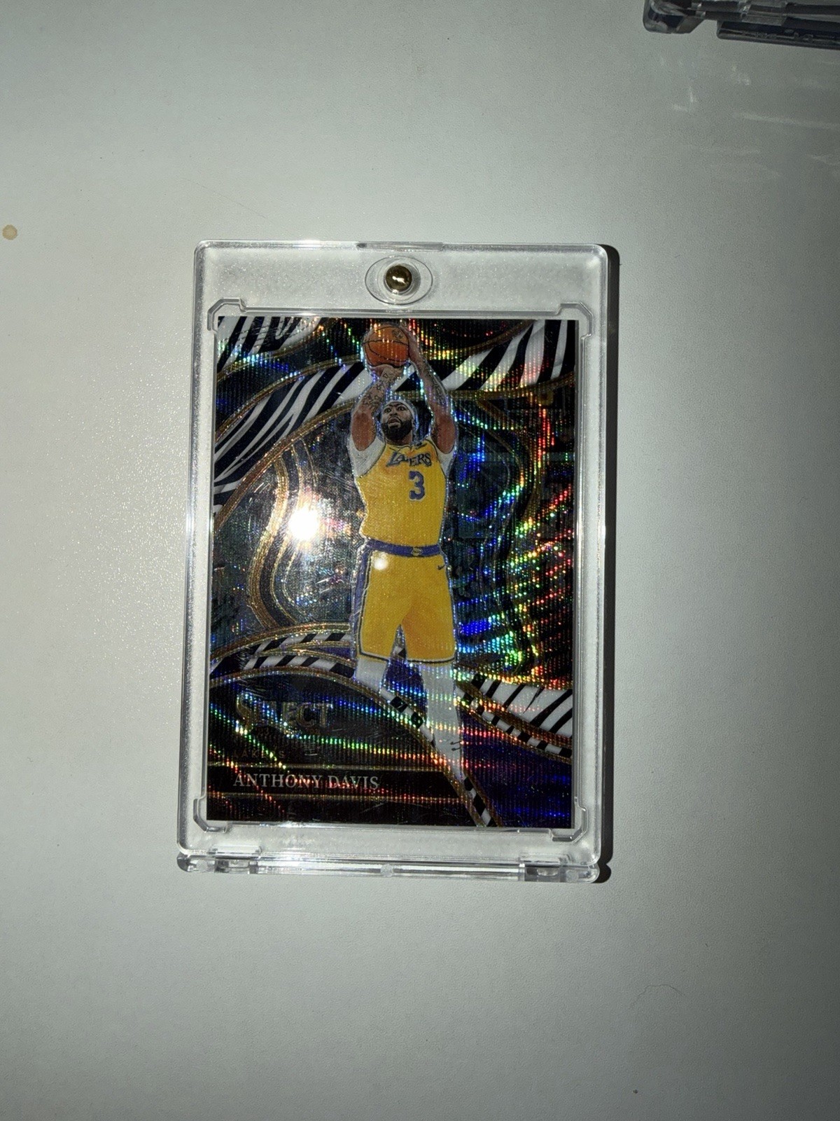 ANTHONY DAVIS 2023-24 PANINI SELECT #220 ZEBRA PRIZM SSP COURTSIDE LAKERS