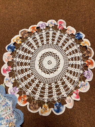 Lot of 12 Vintage Crochet & Lace Doilies Mixed Styles & Sizes Shabby Cottage - Picture 12 of 14