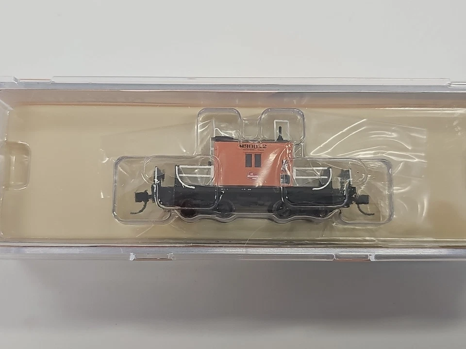 Fox Valley Models MILWAUKEE ROAD 990022 N Scale Transfer Caboose FVM 91156 LK - Image 3 of 3
