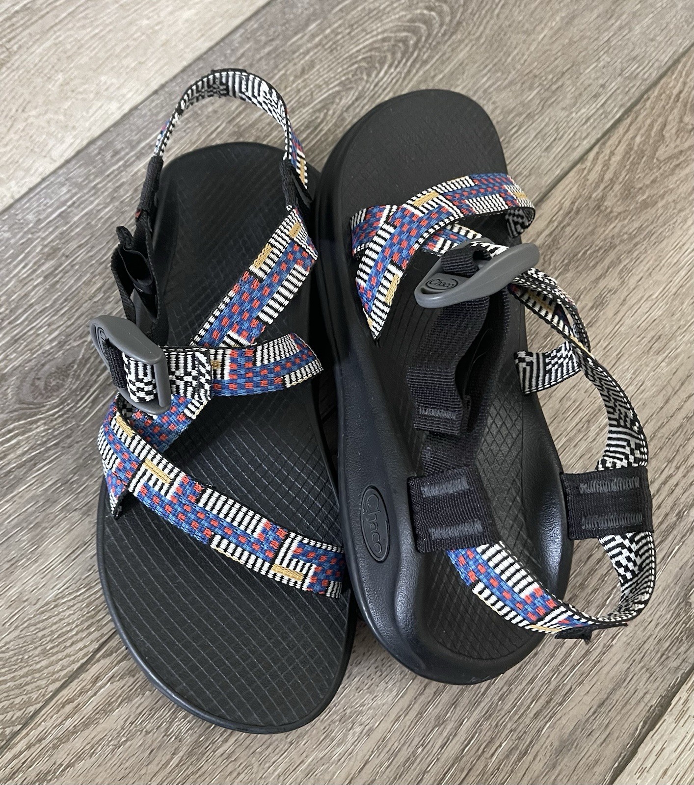 EUC Chaco Multi Patterned Adjustable Hiking Outdo… - image 8