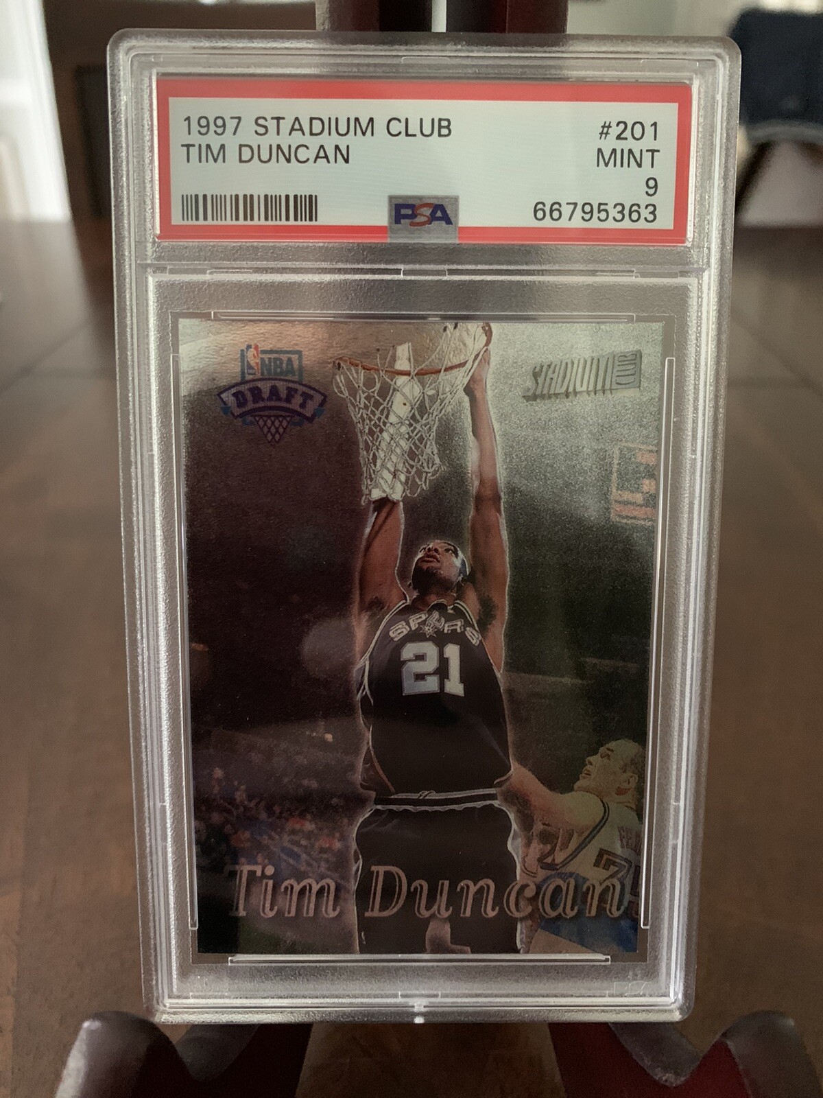 1997-98 Topps Stadium Club 201 Tim Duncan RC Rookie PSA 9 Mint