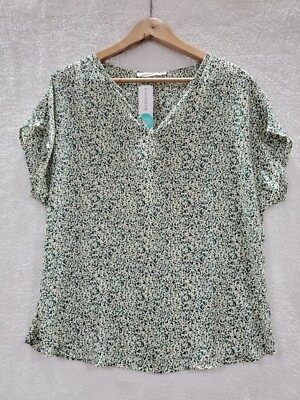 Lush Womens XLarge Green Priscilla Split Neck Curved Hem Blouse