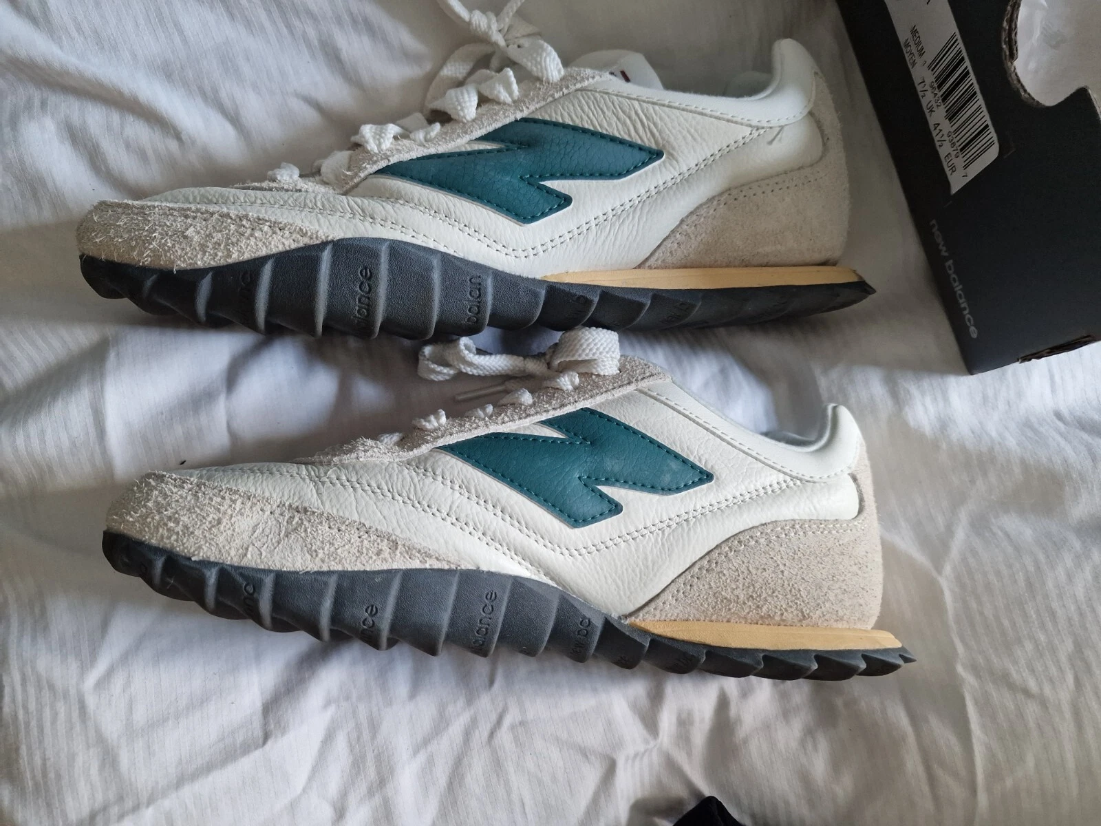 Scarpe da ginnastica New Balance RC30 tortora unisex taglia 7 5 UK 41 5 EUR NUOVE CON SCATOLA