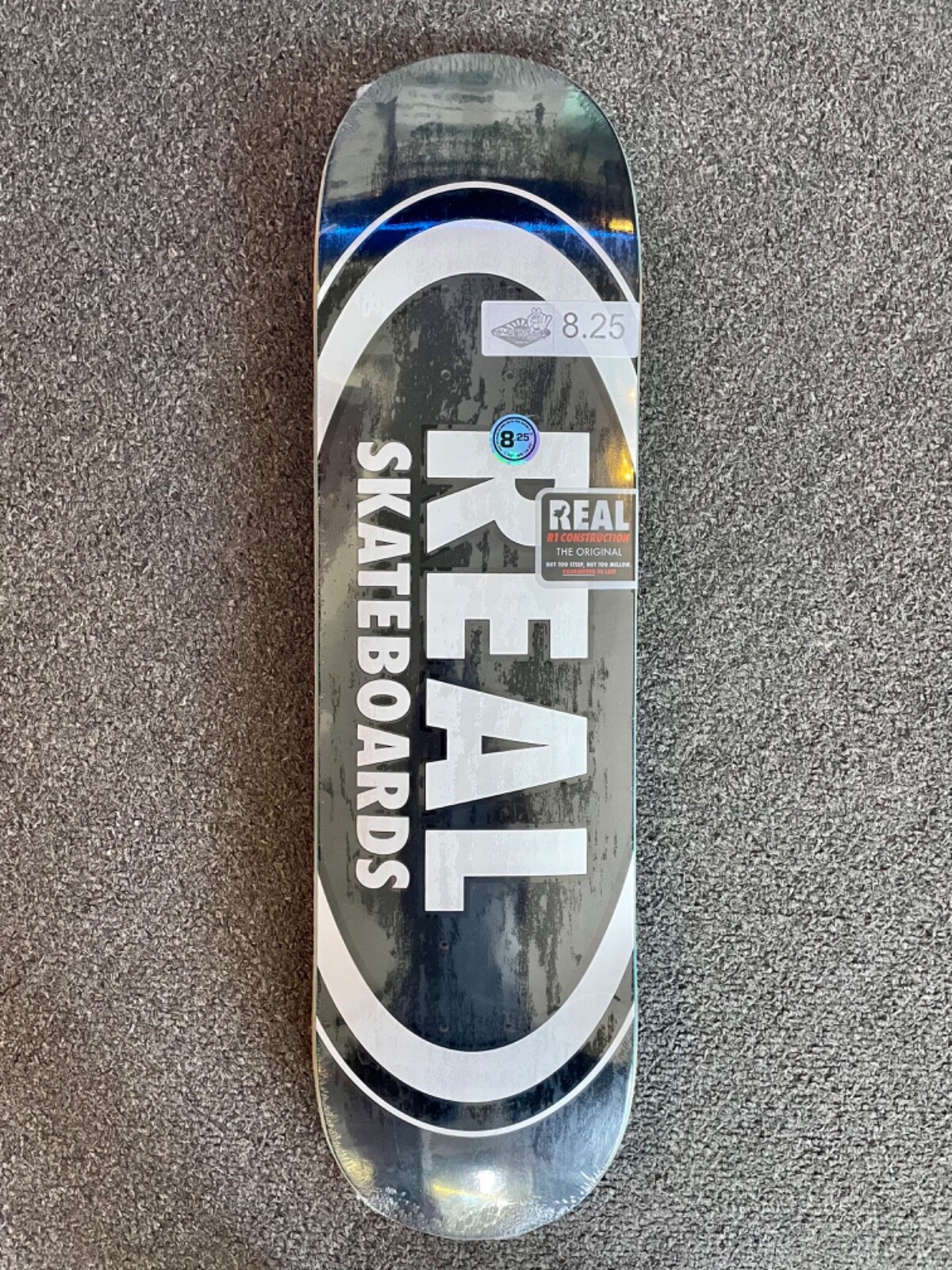 8.25 Real Skateboards Logo Deck