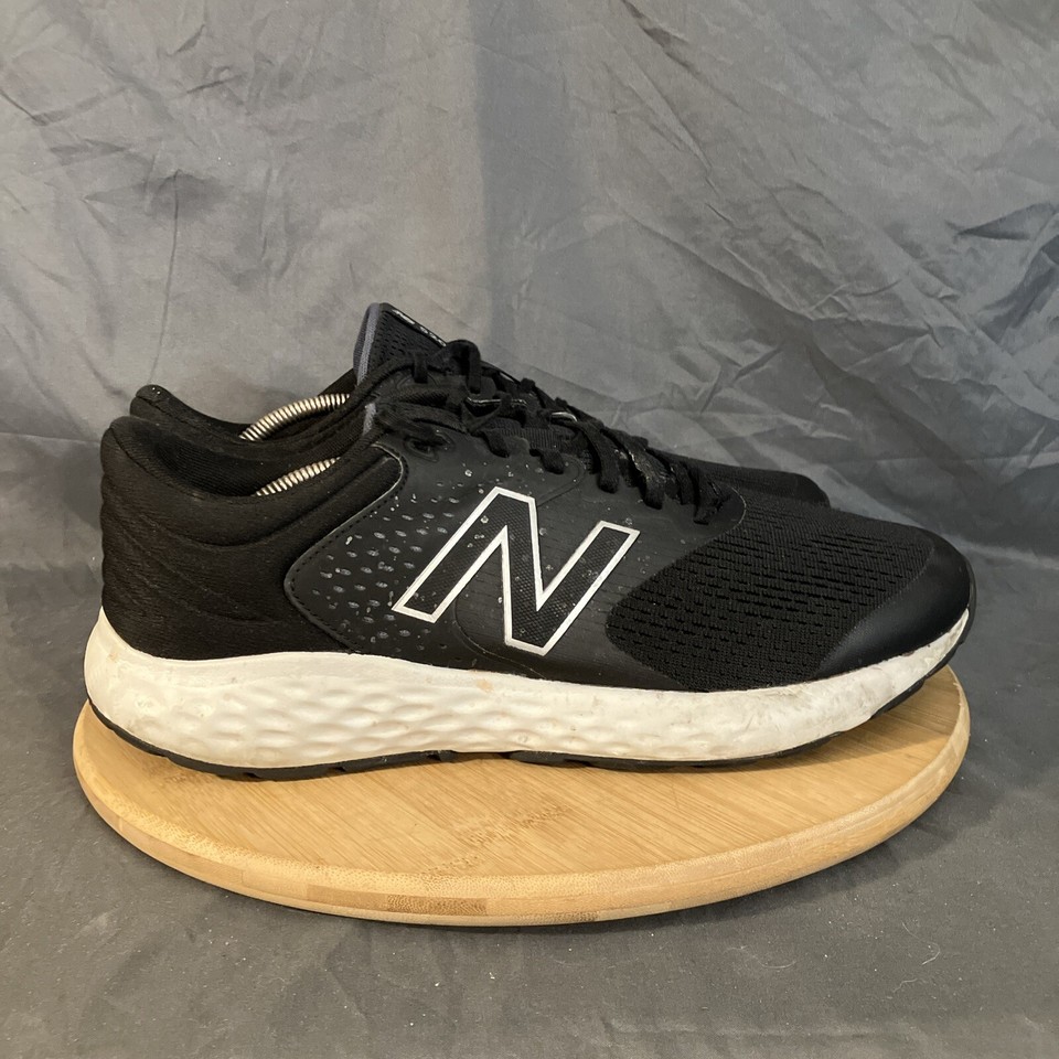 New Balance 520V7 Running Shoes Men's 13/47.5 (4E) Black/White Mesh