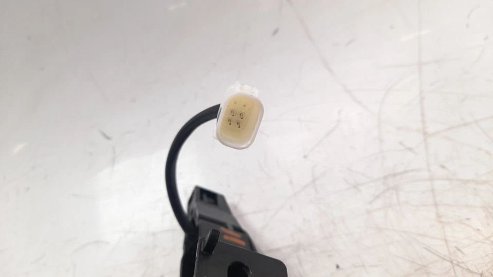 BDGG59410HPR MANETA EXTERIOR DELANTERA IZQUIERDA / 1398286 PARA MAZDA 3 BERLINA - Imagen 3 de 4