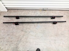 Set of Yakima Roof Rack | 4 Towers | 66 Round...