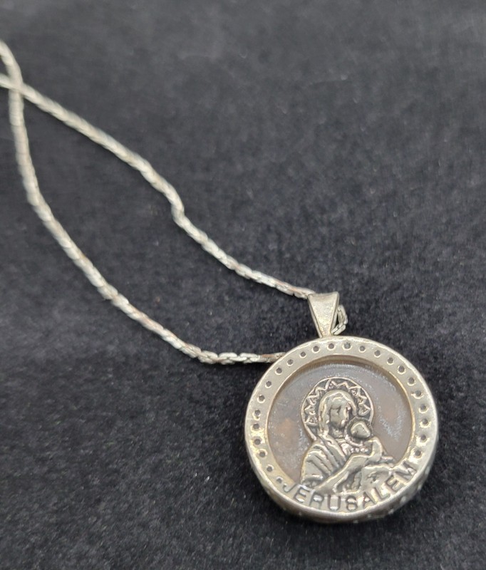 Vintage Silver Virgin Mary Holy Land Jerusalem Soil Pendant On 18KTGE Chain