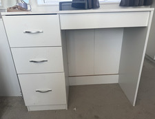 White Computer Desk Freestanding with 3 Drawers for Home Office/Study