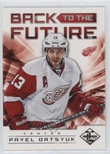 2012-13 Limited Back to the Future 33/199 Pavel Datsyuk Alex Delvecchio HOF 0c3