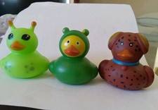      Set of 3 Rubber Duck Collectible Themed Costume for Jeep nice condition