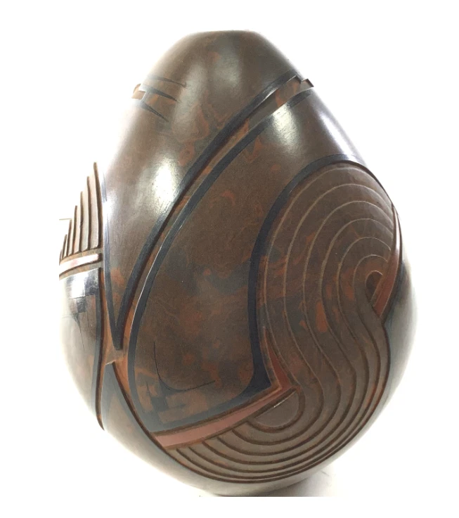 ESTADO: Jarrón de cerámica Salvador Baca Mata Ortiz tallado pintado pieza de galería Foto 4 de 4