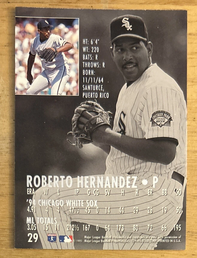 Tarjeta Fleer Ultra Roberto Hernández 1995 #29 White Sox Pitcher alta calidad casi nueva Foto 2 de 2