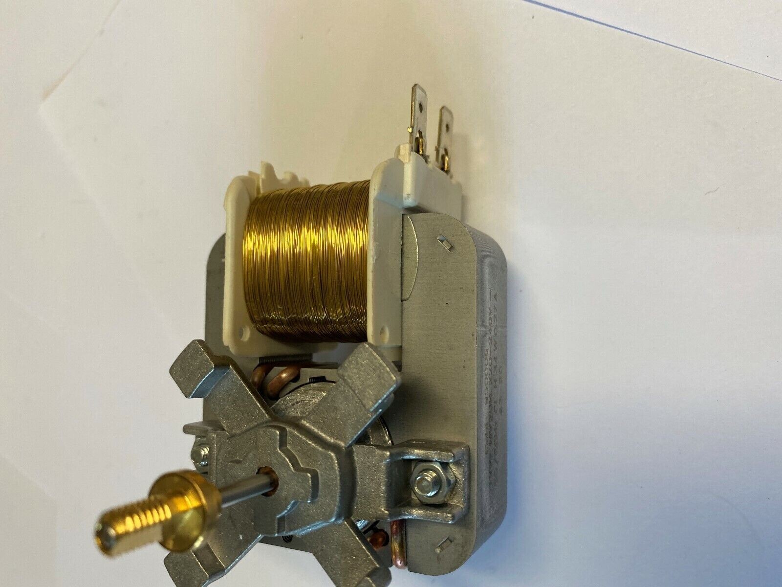 Moteur de ventilateur four C00522234 CEBI MV20H neuf avec boîtier