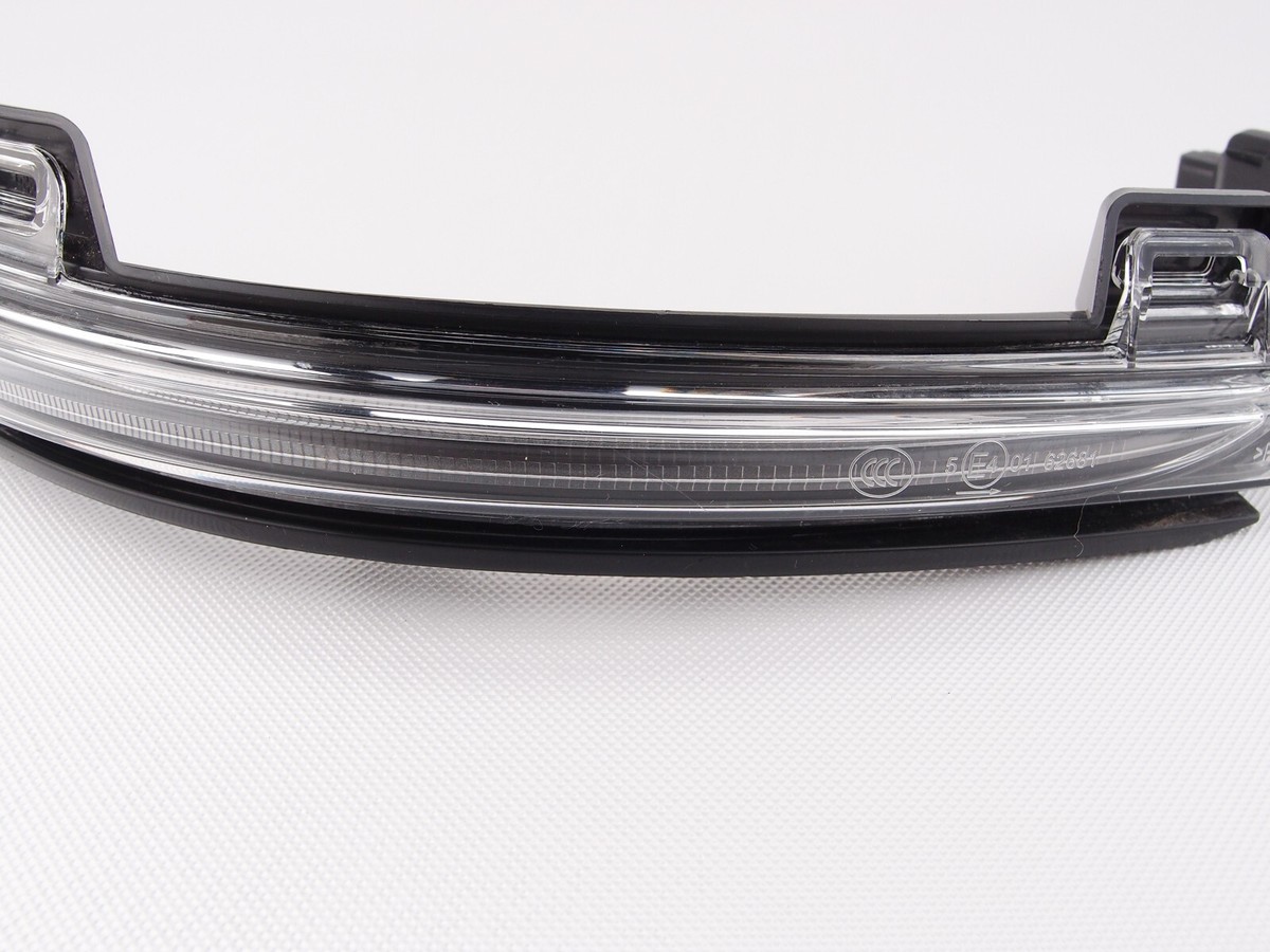 22-24 OEM MERCEDES C W206 GLC X254 EQE V295 TURN SIGNAL LENS  