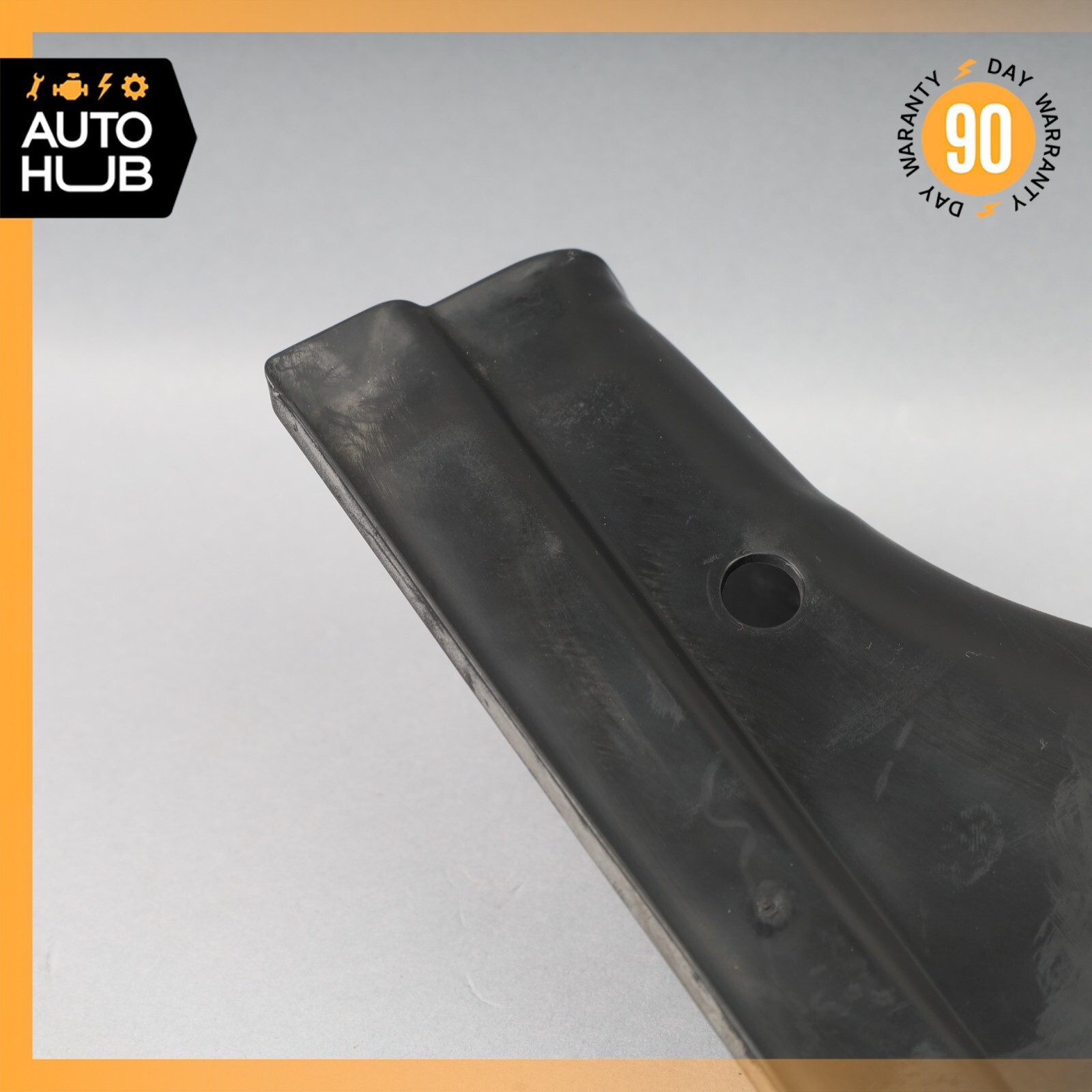 08-19 Maserati GranTurismo M145 Rear Right Passenger Side Light Cover OEM