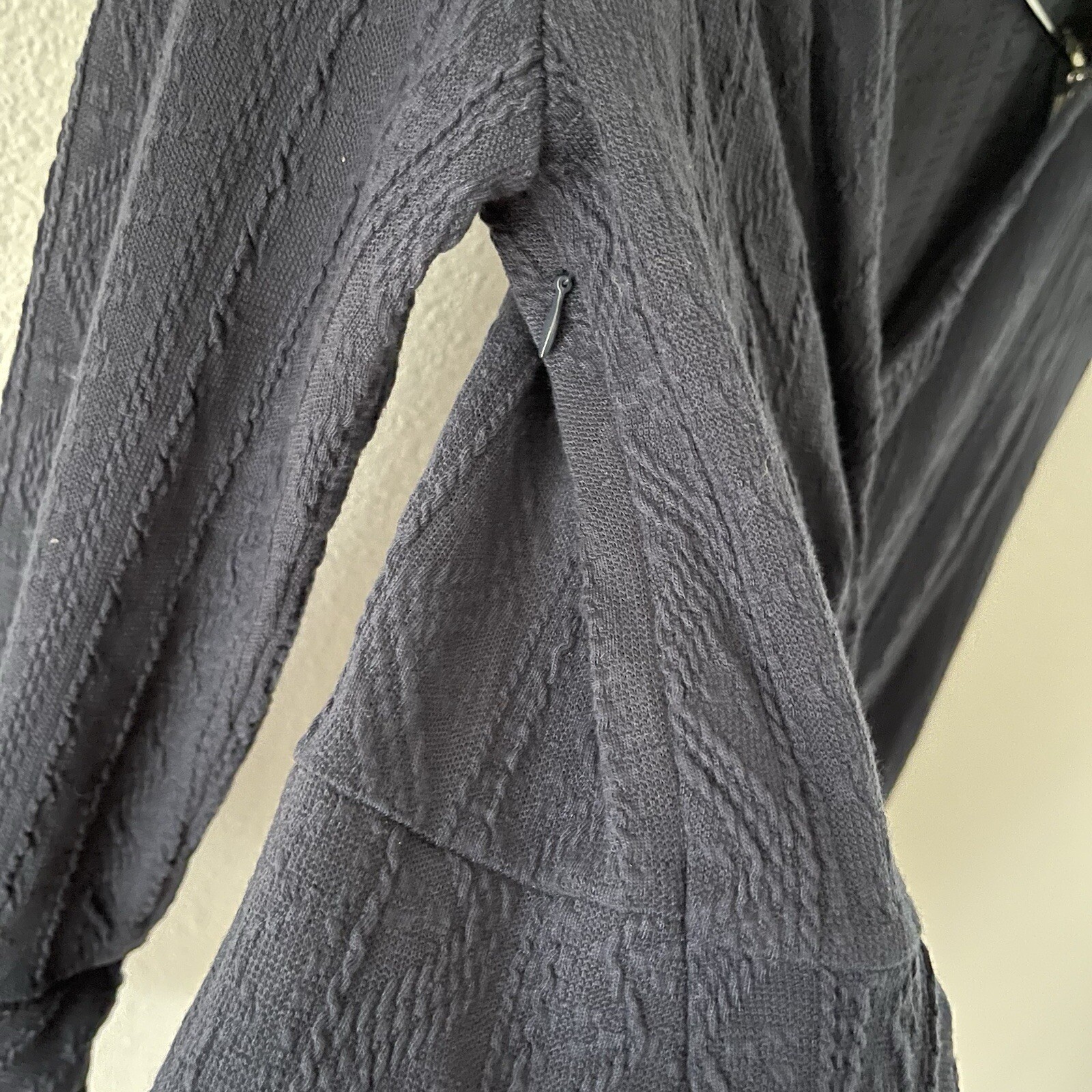 Cider Woven Solid V-Neck Ruched Drawstring Navy B… - image 8