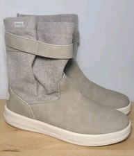 Hey Dude Women  s Robin Beige/Tan Pull-On Boots Sz 10/EU 41