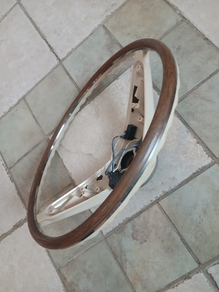 Ford Thunderbird 1967 parte del volante de grano de madera # C7SZ-3600-PAR FoMoCo nuevo de Lote Antiguo Foto 4 de 4