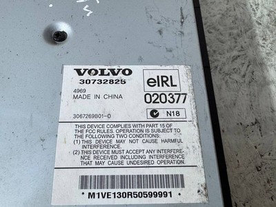 Volvo XC90 2006 Endstufe Audio-Verstärker 30732825 RKT6661