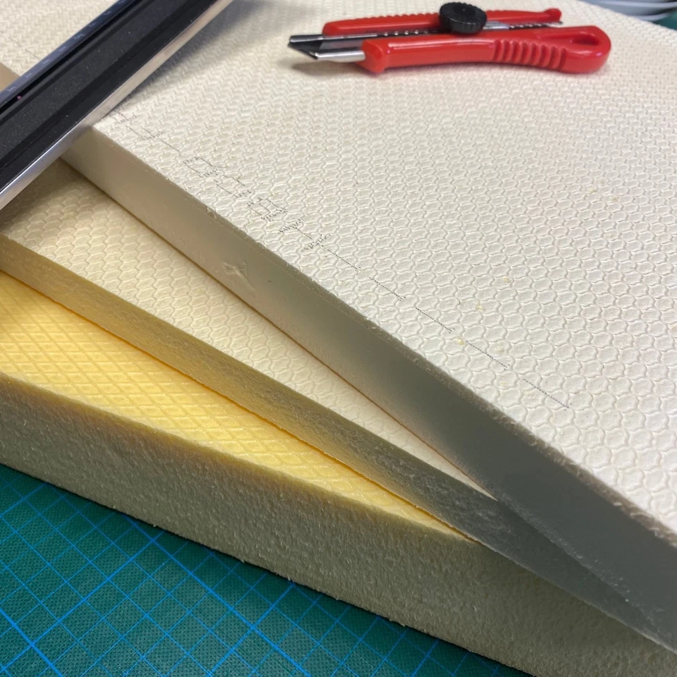 Hartschaum Platten 10er Pack - 40 x 30cm - 20mm & 30mm Stärke für Modellbau Base - Bild 2 von 4