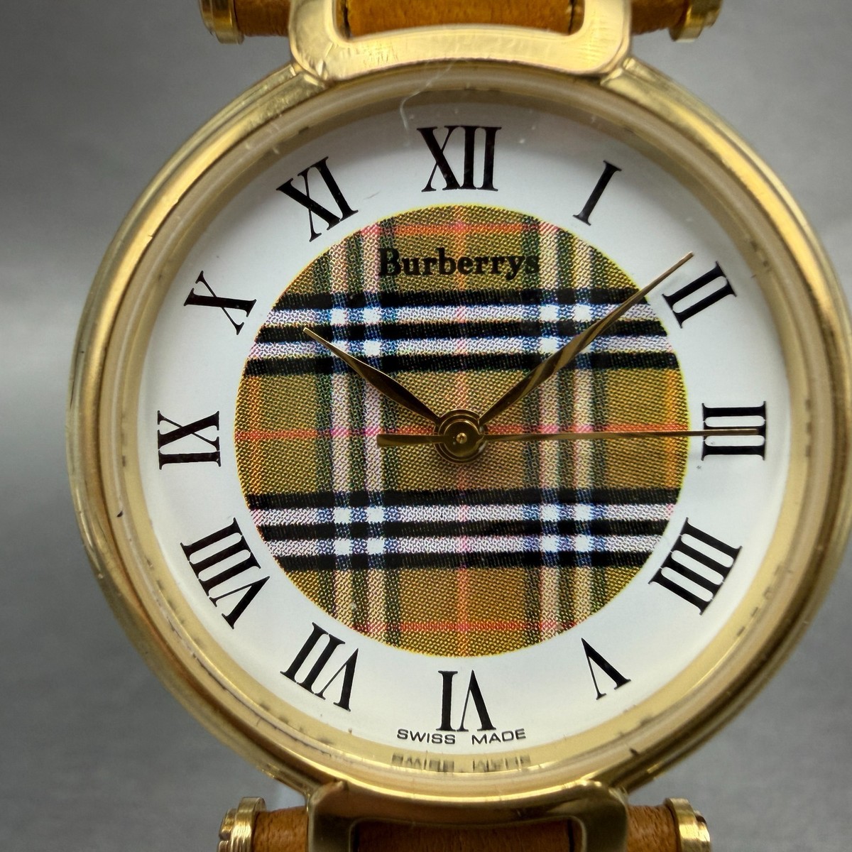 Burberry Watch Men 32mm White Dial Gold Tone Round 11200G New