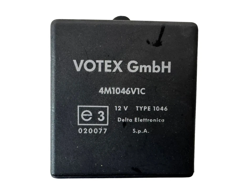 Original Steuergerät Zentralverriegelung VW Golf IV Polo 9N / 4M1046V1C Votex - Bild 2 von 3
