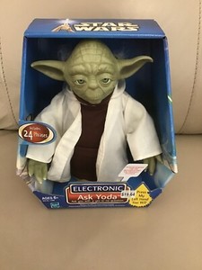 Electronic ASK YODA doll figure STAR WARS 2002 Hasbro SEALED New 8" Talking