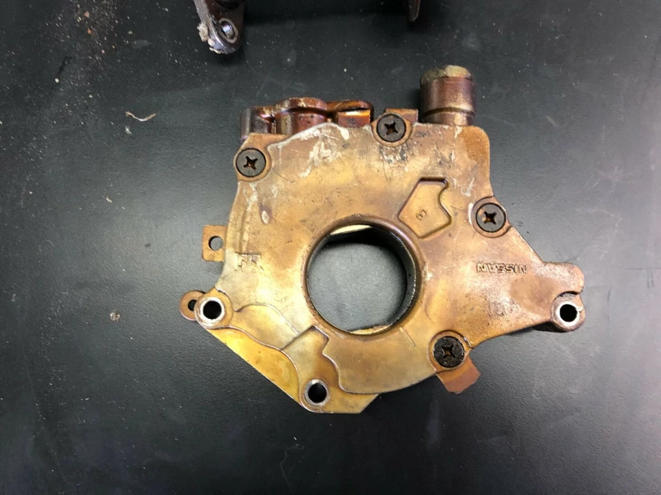 2000 INFINITI I30 3.0L 6CYL ENGINE MOTOR OIL PUMP RECIRCULATION OEM  Foto 4 de 4