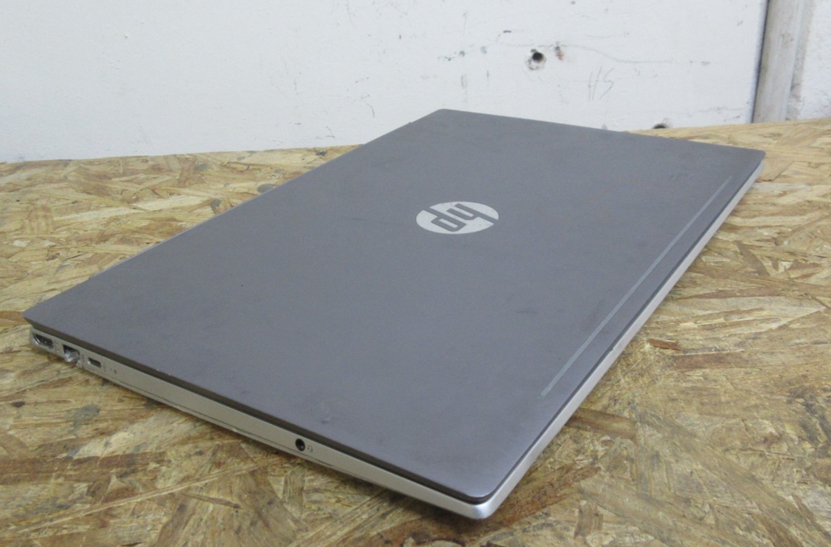 HP Pavilion Laptop 15 i7 8550U 中古 完動品 HP PAVILION 15-CX0XXX