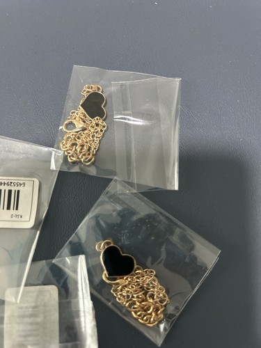Neue schwarze Herz Mode Halskette, Gold Metall - 6 Halsketten - Bild 3 von 3