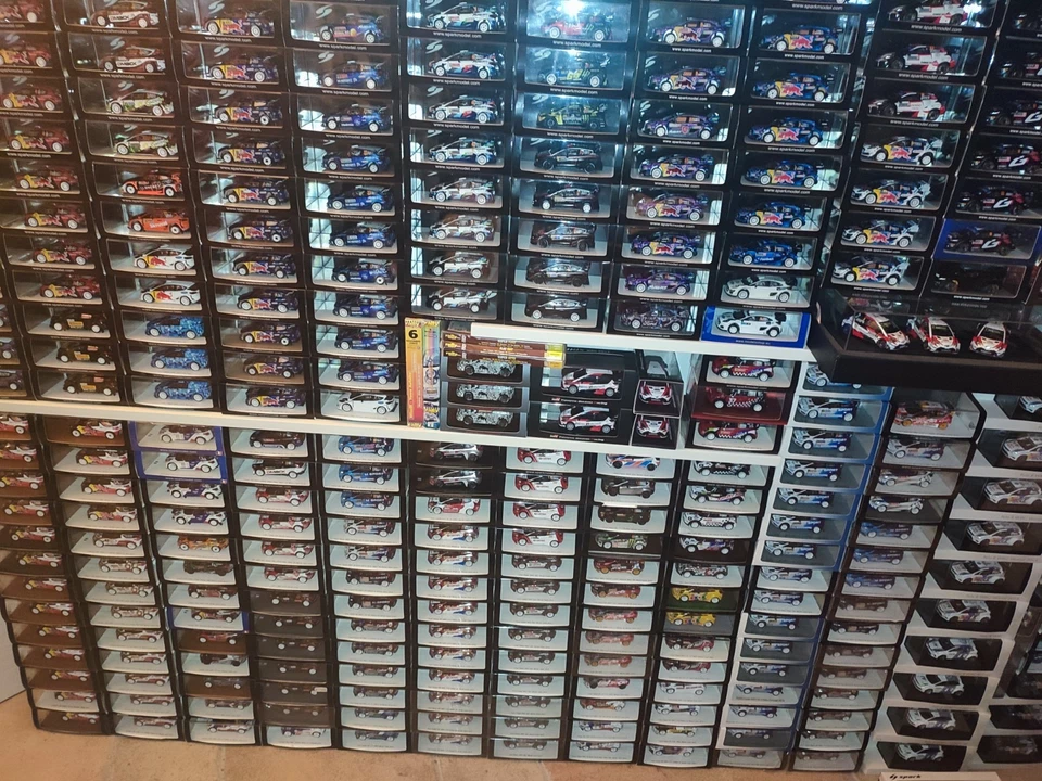 1x Spark S5153 VOLKSWAGEN POLO Wrc PLUS S.OGIER Rally TEST 2017 -1:43 RARE - Immagine 4 di 4