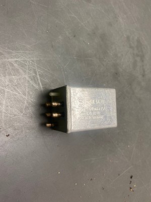 Relais MERCEDES-BENZ 123 Stufenheck (W123) 1078200010