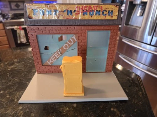 Vintage Tonka Wrecking Crew 1988 Old Gas Station Playset