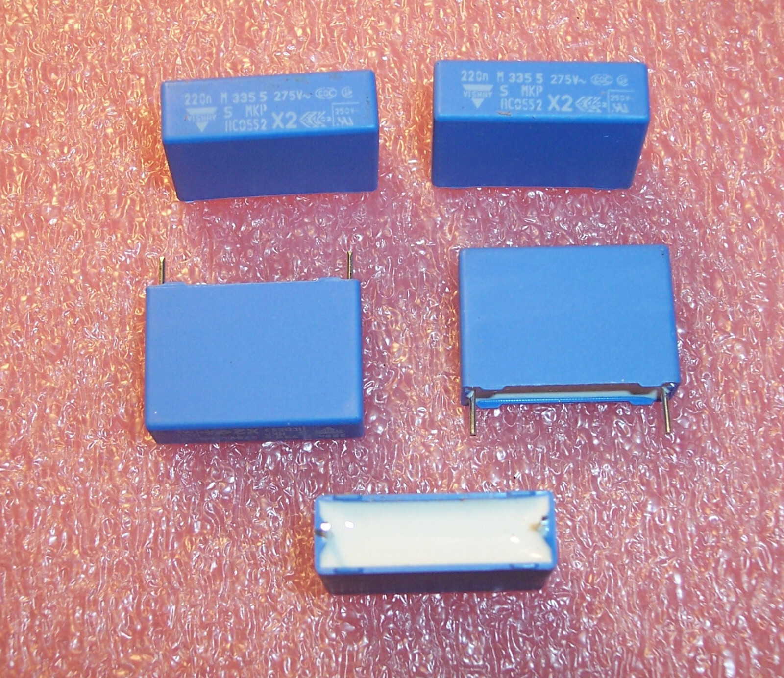 QTY (200) .22uf 250V 275V 20% X2 METALLIZED POLYPROPYLENE FILM 2222-335-59121 BC