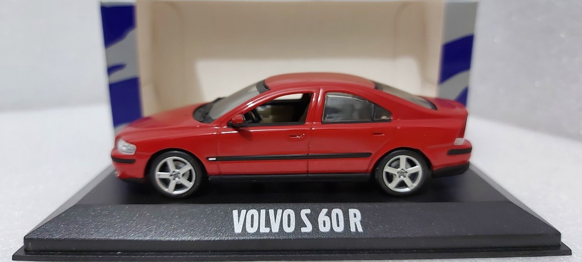 MINICHAMPS Volvo S60 ミニカー 1/43 スケール Volvo S60R 2003 Red 1:43 Minichamps Dealer Edition EXTREMELY RARE