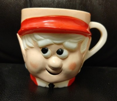Ernie The Keebler Elf 1972 Premium F&F Plastics  Figural Advertising Mug