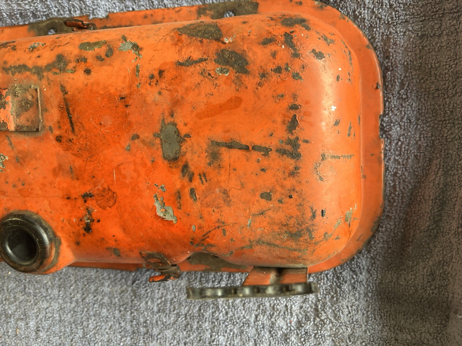 OEM GM Big Block Chevy Right Valve Cover w/ Oil Drippers 1960's70's