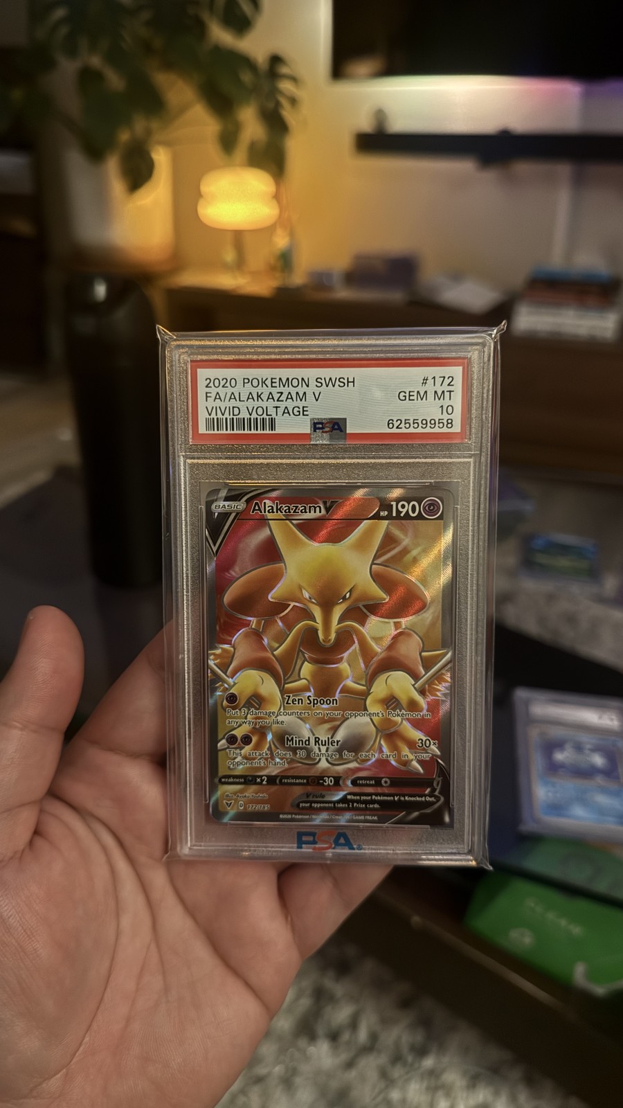 2020 POKEMON SWORD & SHIELD VIVID VOLTAGE TCG Cards FA/ALAKAZAM V PSA GEM MT 10