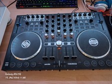 Reloop Terminal Mix 4 DJ Controller Neuwertig...