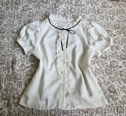 Evelyn White Frilly Blouse Jfashion