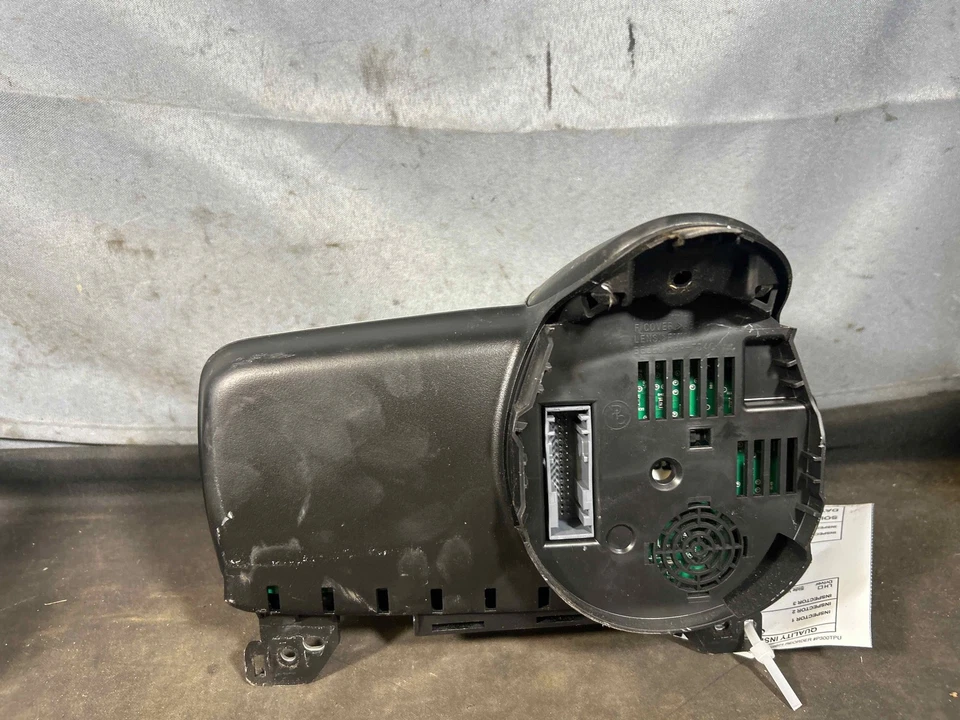 Fits 2013-2014 Chevrolet Sonic Speedometer (miles n/a) OEM:95146528 Foto 4 de 4