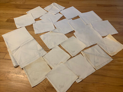 Vintage Linen Monogramed Napkins & Cloth 20 Pieces Geometric 2 Different Pattern