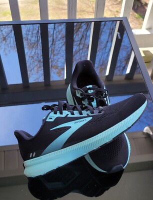 Brooks Womens Launch Sneakers lightweight Neutral Running