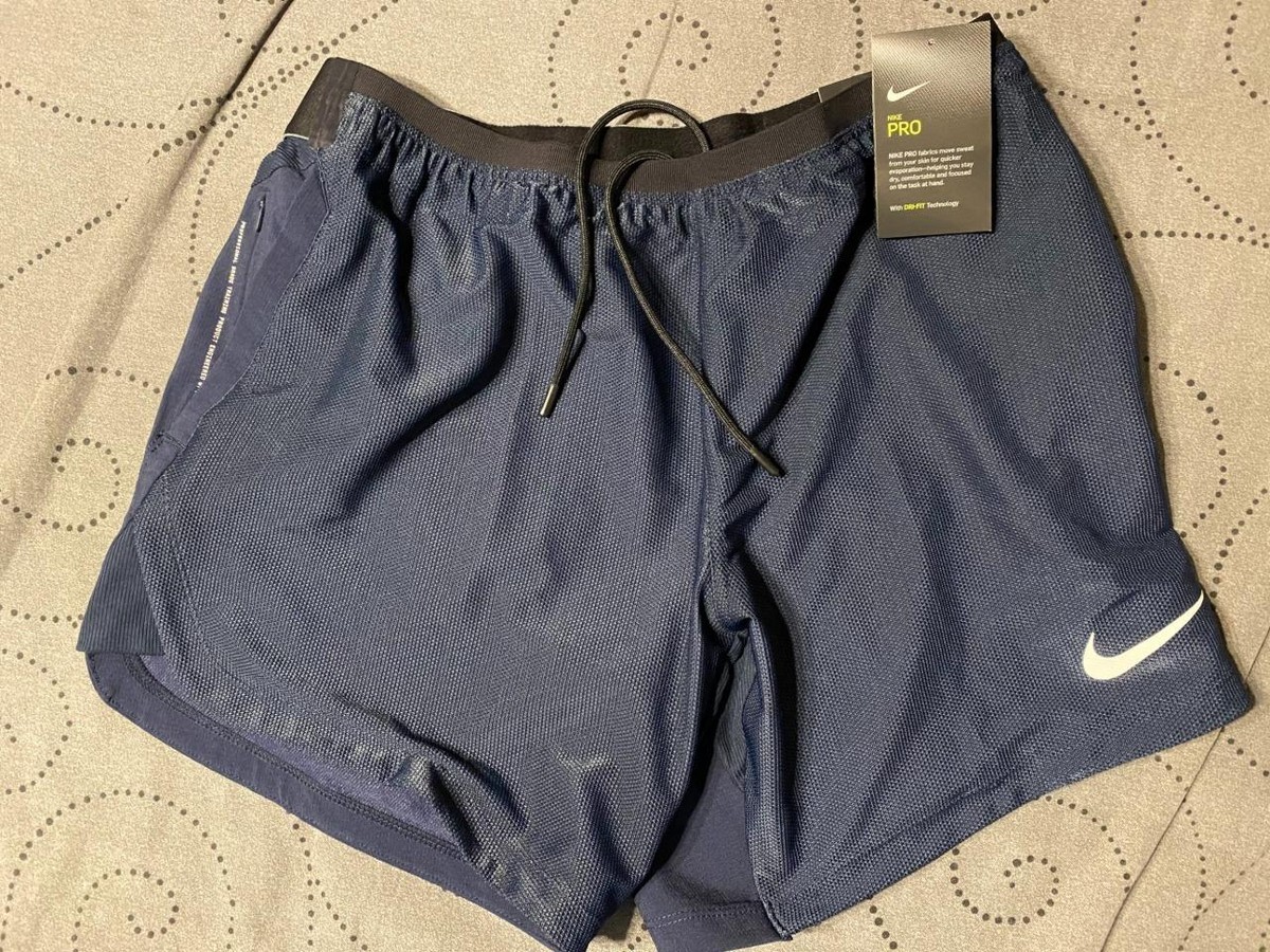 nike pro standard fit shorts